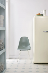 Dsx fiberglass chair