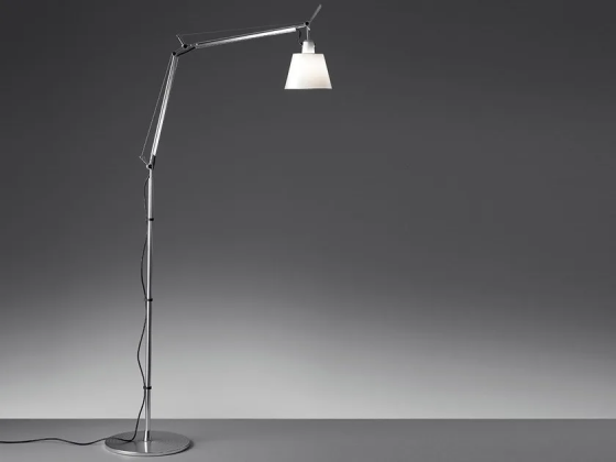 Tolomeo basculante