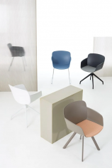 Libera armchair