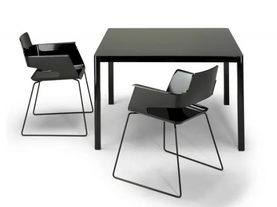 La table 80x80