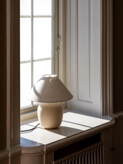 Torso table lamp 37