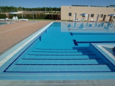 Public sports pool