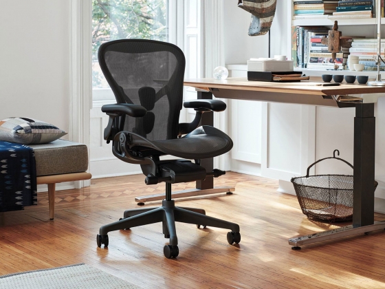 Кресло Aeron фабрики HermanMiller