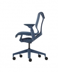 Кресло низкое Cosm фабрики Herman Miller