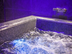 Spa hydromassage tubs