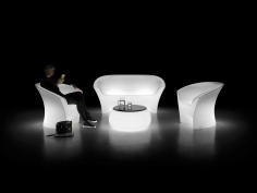 Ohla armchair light