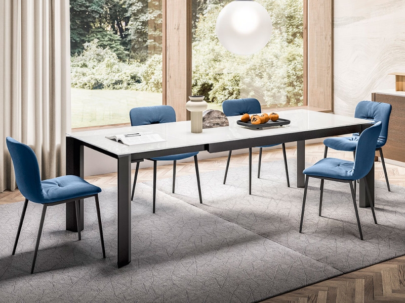 Стол DELTA фабрики CALLIGARIS