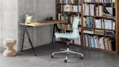 Стол письменный Compas Direction фабрики Vitra