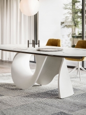 Стол SEASHELL фабрики CALLIGARIS