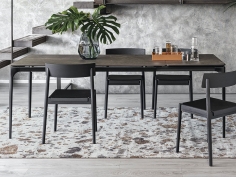 Стол SILHOUETTE фабрики CALLIGARIS