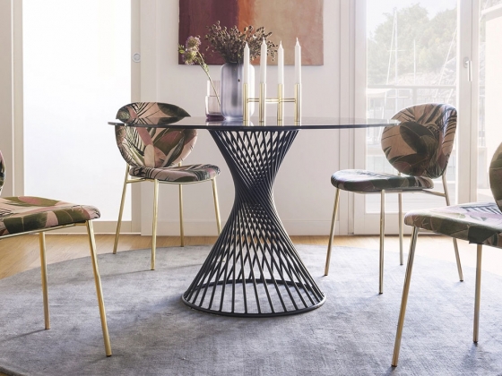 Стол VORTEX фабрики CALLIGARIS