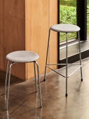 Стул барный HIGH DOT M3170 фабрики FRITZ HANSEN