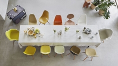 Стул с подлокотниками Eames Fiberglass фабрики Vitra