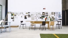 Стул без подлокотников HAL Ply Wood фабрики Vitra