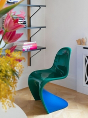 Стул с подлокотниками Eames Fiberglass фабрики Vitra