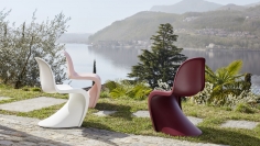 Стул с подлокотниками Eames Fiberglass фабрики Vitra