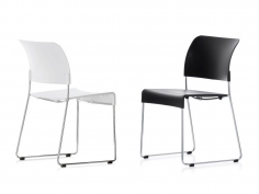 Стул с подлокотниками Eames Fiberglass фабрики Vitra