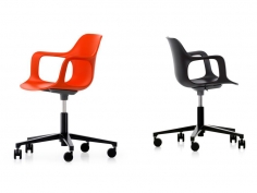 Стул с подлокотниками Eames Fiberglass фабрики Vitra