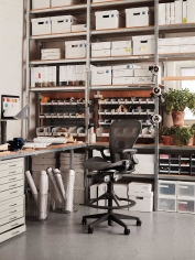 Стул высокий Aeron фабрики Herman Miller